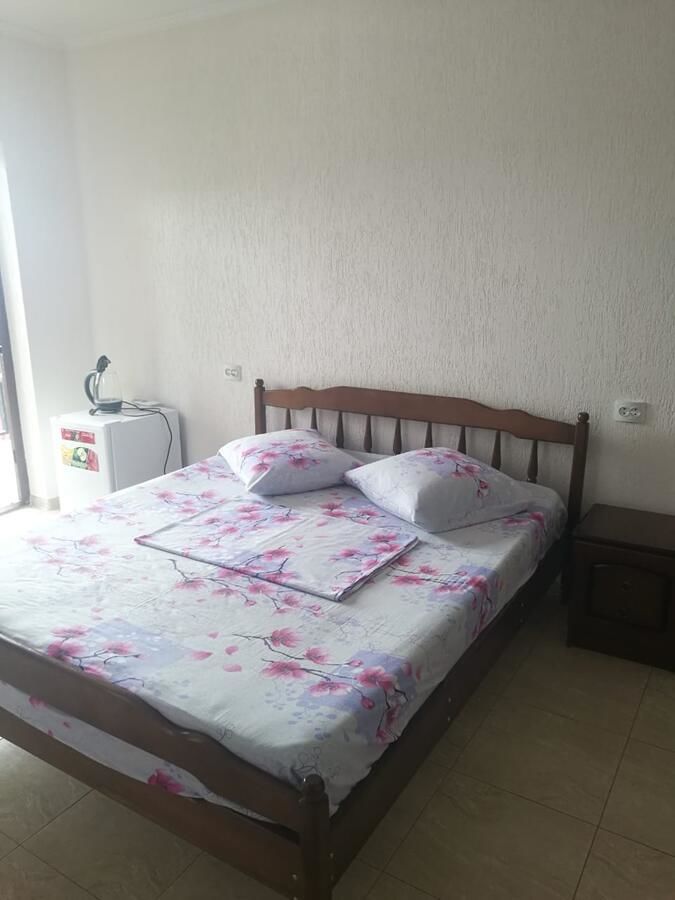 Гостевой дом У Светланы Гагра-12